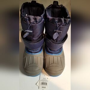 Cat & Jack Kids' Navy and Gray Snow Boots